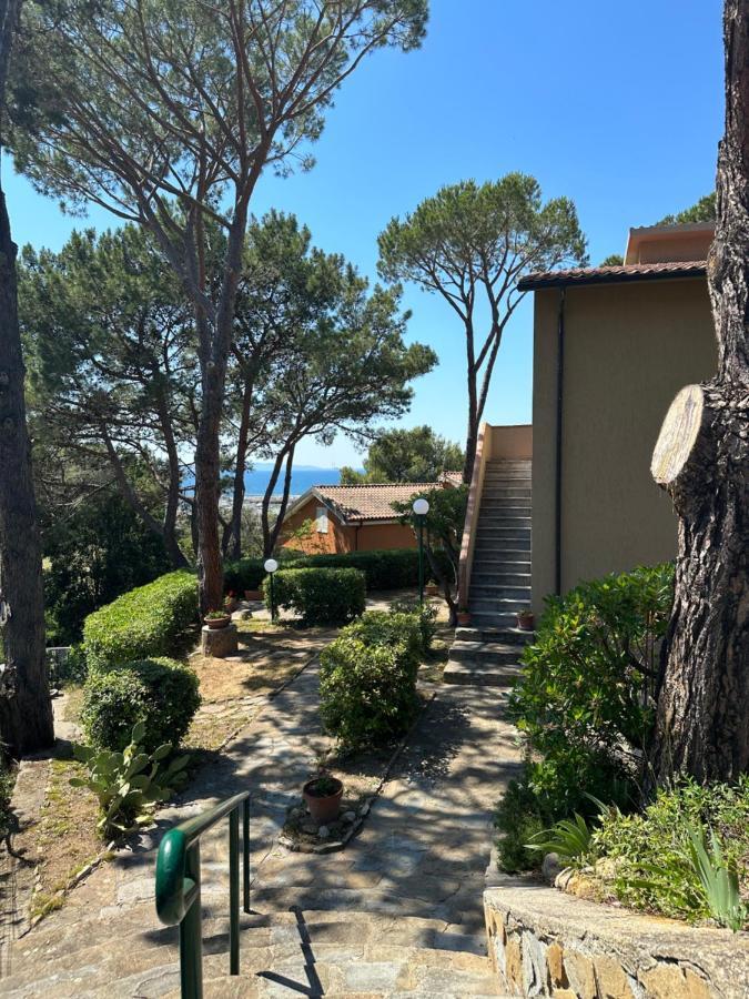 Appartamenti Portiglioni-Belvedere 普林托迪斯卡利诺 外观 照片